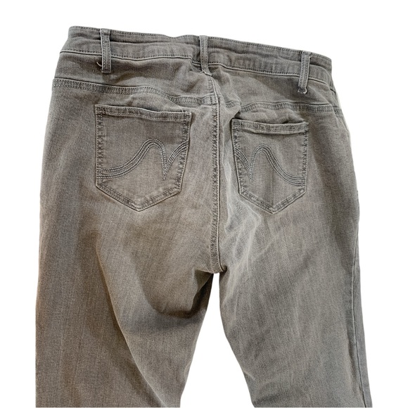 INDIGO BLUE Grey ankle cut / distressed maternity jean Sz Medium - Picture 6 of 8